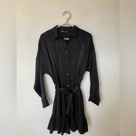 Zara Black Pleated Dolman Sleeve Dress - Picture 5 of 9
